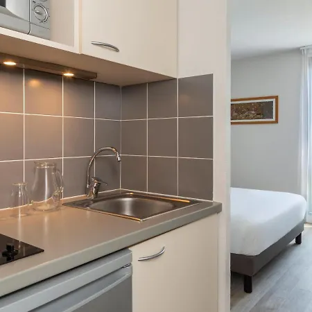 Appart'Hotel - Gare Tgv - Courtine - Confluence - 218 Avignon Buitenkant foto